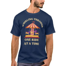 Camiseta Girando em Uma Atração por Vez
