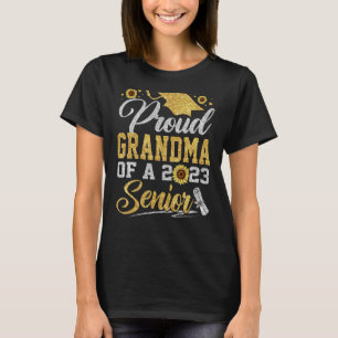 Camiseta Girassol 2023 Vovó Orgulhosa De Um Formando De Mai