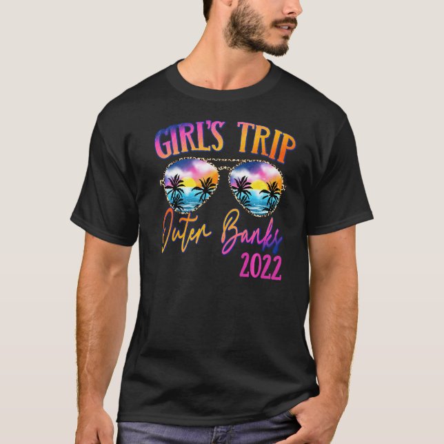 Camiseta Girls Trip Outer Banks Carolina 2022 Sunglass Su (Frente)
