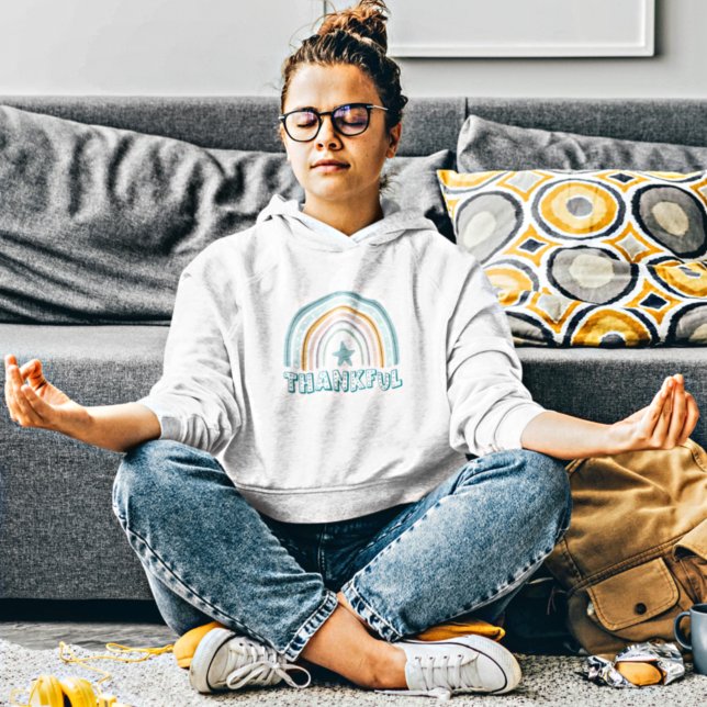 Camiseta Girly Pastel Rainbow Star Tipografia Graças (Criador carregado)