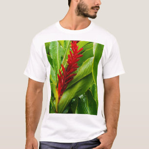 Camiseta Glistening Red Ginger Flower and Rain-Kissed Leave