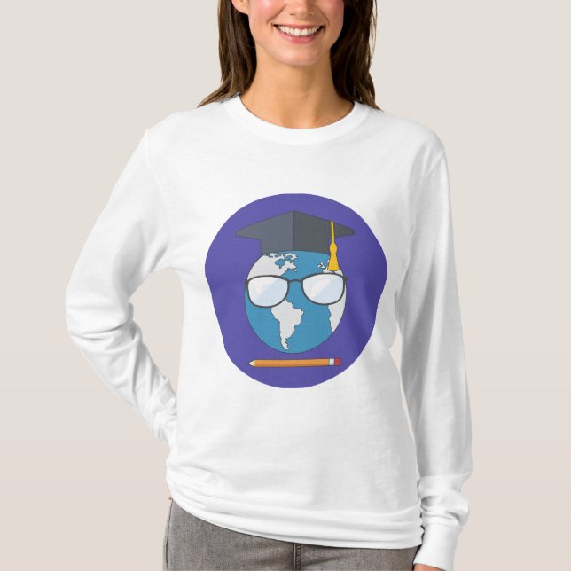 Camiseta Global Education Graduation Cap Earth Smart Planet (Frente)