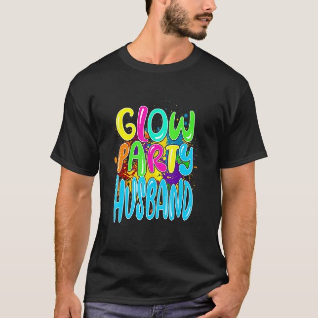 Camiseta Glow Party Clothing Glow Party Glow Party Husband (Frente)