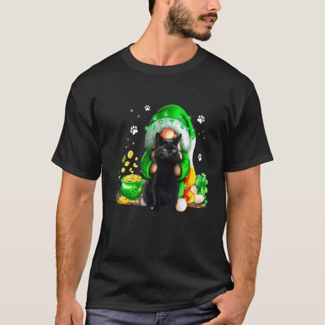 Camiseta Gnome Black Cat Shamrock St Patricks Day Kitten Gi (Frente)