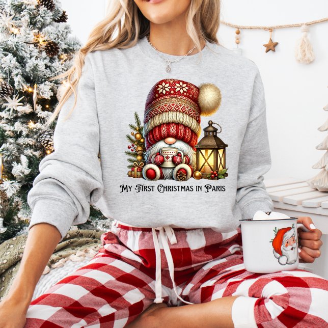 Camiseta Gnome Christmas Coco Sweatshirt (Lovely Gnome Christmas Sweatshirt for her. )