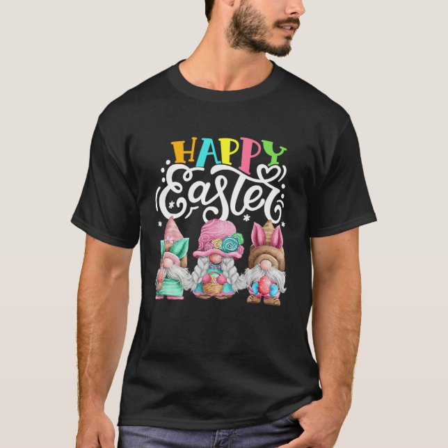 Camiseta Gnome Easter Hug Egg Bunny Gnome Spring Gnomies Ha (Frente)