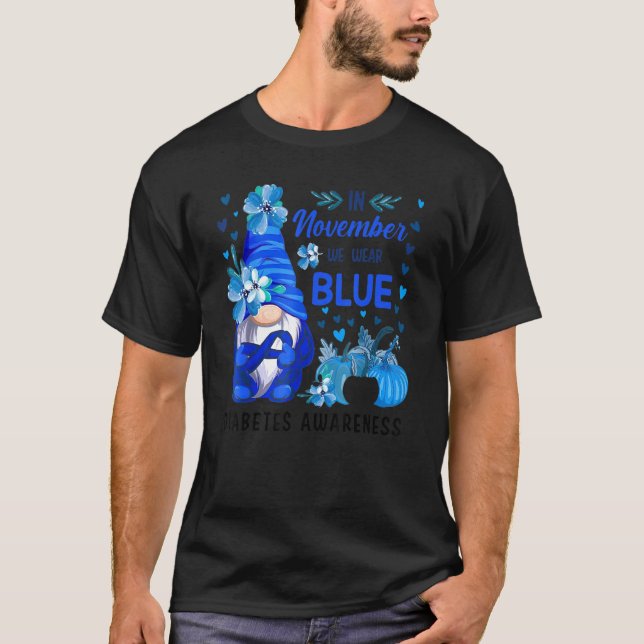 Camiseta Gnome Em Novembro Vestimos Consciência da Diabetes (Frente)