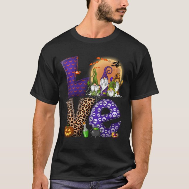 Camiseta Gnome Halloween Day Engraçado Amor (Frente)