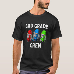 Camiseta Gnomias do Terceiro Grau Cortam O Primeiro Dia Da