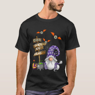 Camiseta Gnomo Bonito De Halloween Que Arranja Ou Trate