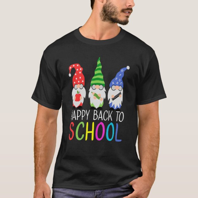 Camiseta Gnomos Bonitos Felizes De Volta Para Professores A (Frente)