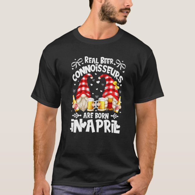 Camiseta Gnomos De Aniversário E Cerveja Real Connoisseurs  (Frente)
