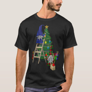 Camiseta Gnomos Decorando Gnomos de Árvore de Natal