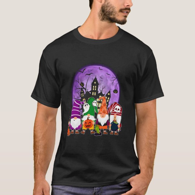 Camiseta Gnomos do Halloween Morcegos da Lua Truque ou Trat (Frente)