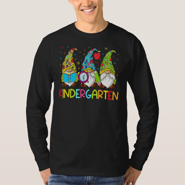 Camiseta Gnomos Tripulantes Do Jardim De Infância Professor (Frente)
