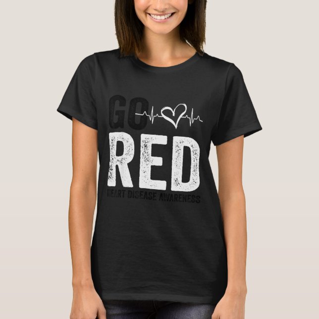 Camiseta Go Red For Women American Heart Disease Month Awar (Frente)