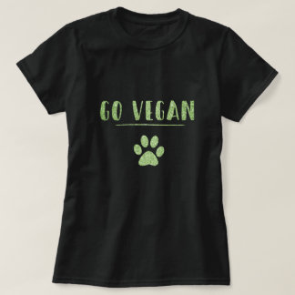 Camiseta Go Vegan Animal Paw Faux Green Glitter Typografia