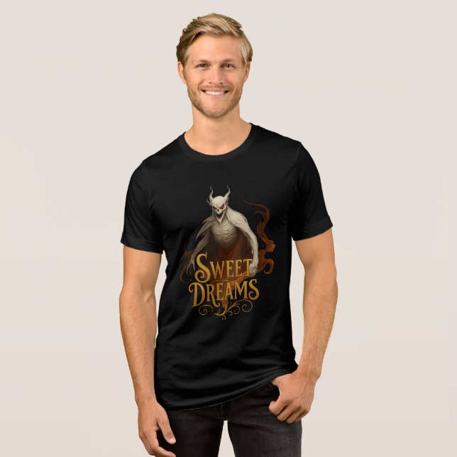 Camiseta Gold “Sweet Dreams” Demon Horror Artwork (Frente Completa)
