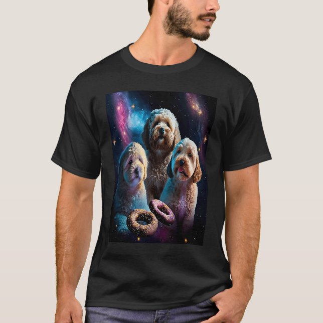 Camiseta Goldendoodle In Space With Donuts Cute Doodle Boys (Frente)