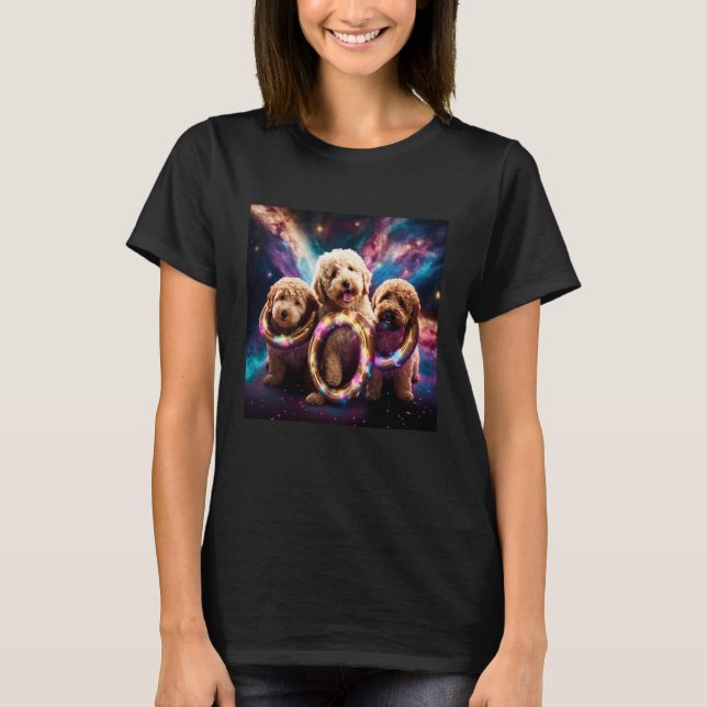 Camiseta Goldendoodle In Space With Donuts Cute Doodle Boys (Frente)