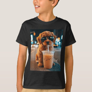 Camiseta Goldenoodle engraçado bebendo café gelado animal
