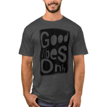 Camiseta Good Vibes Only