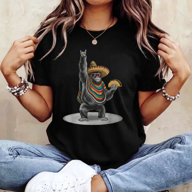 Camiseta Gorila Carregando Taco  (Criador carregado)