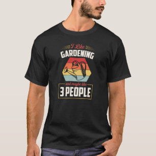 Camiseta Gosto De Jardinagem E Talvez De Três Pessoas Retro