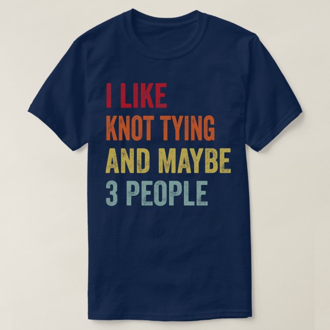 Camiseta Gosto De Saber, Talvez 3 Pessoas (Frente do Design)