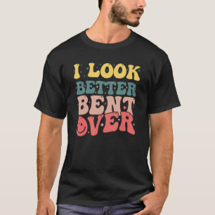 Camiseta Gostoso Eu Fico Melhor Curvado Sobre Bunda de Pêss