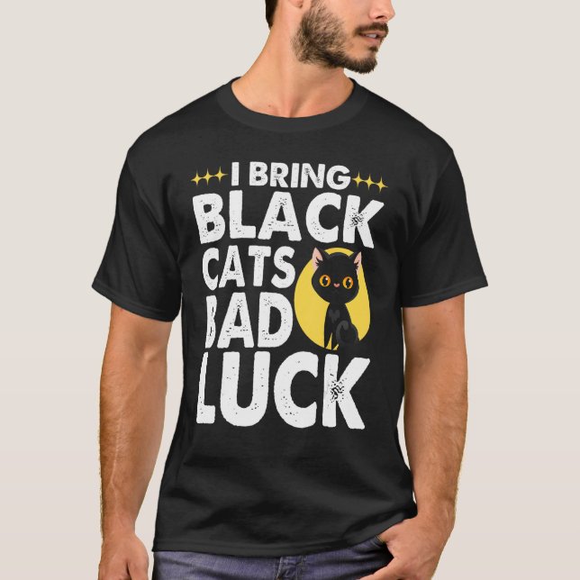 Camiseta Gothic Goth I Bring Black Cats Bad Luck (Frente)