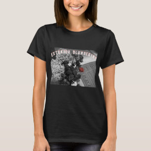 Camiseta Gothic Rose Extended Blundering