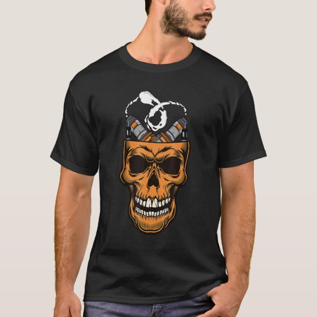 Camiseta Gothic Skull Vape with Vaping MODs & Tanks (Frente)