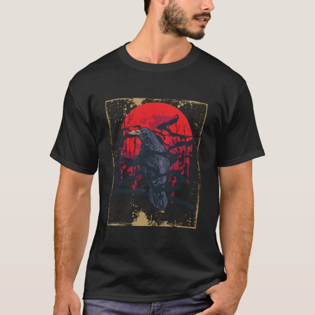 Camiseta Gótica Raven Red Moon Black Crow (Frente)