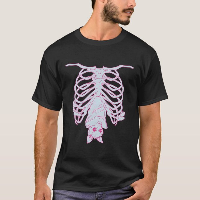 Camiseta Gótico Do Pastel De Bat Creepto Wiccan E Witchcraf (Frente)