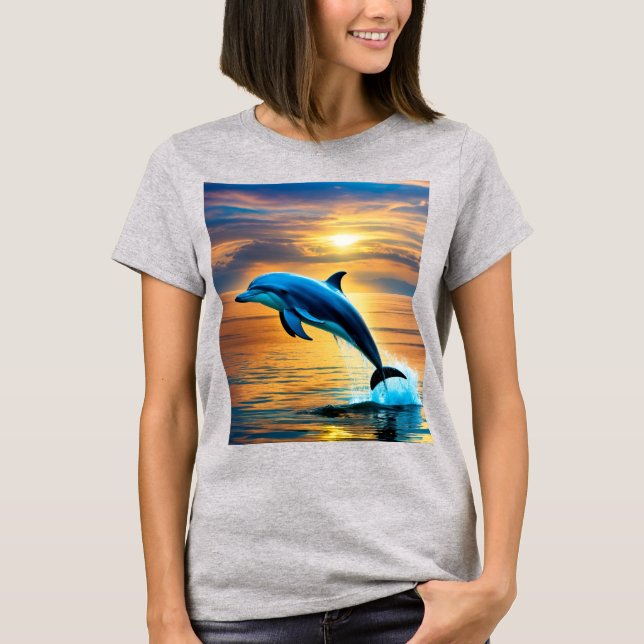 Camiseta Graça do Oceano: Um deslizar de golfinho (Frente)