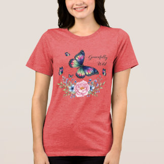 Camiseta 'Gracefully Wild'- dgn por Maaya Prints, Feminino