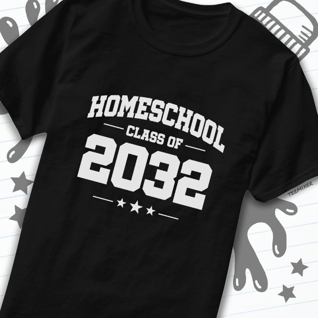Camiseta Graduação de volta à aula de Home School de 2032 (Criador carregado)
