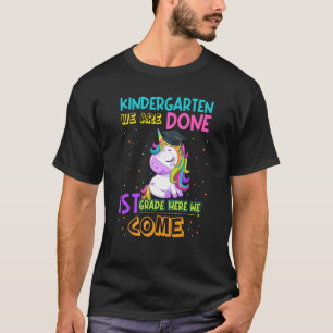 Camiseta Graduação em Kindergarten Unicórnio Mágico