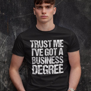 Camiseta Graduação em MBA da Ensino de Negócios Engraçado