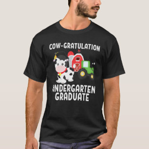 Camiseta Graduado no Jardim de Infância Fazenda de Vaca Pát