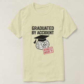 CAMISETA GRADUATED BY ACCIDENT