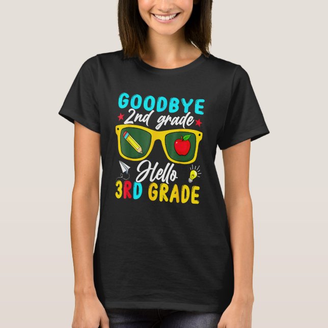Camiseta Graduation Goodbye 2nd Grade Hello 3rd Grade Back  (Frente)