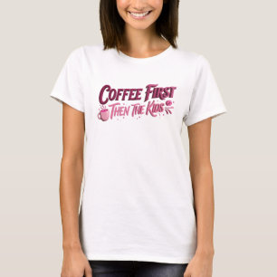 Camiseta Gráfica Clássica CAFÉ PRIMEIRO ENTÃO AS C