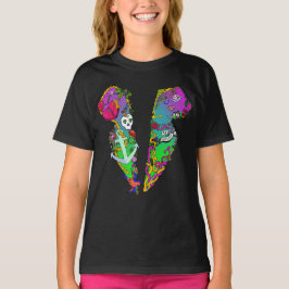 Camiseta Gráfica com Tatuagem de Veneno do Amor e 