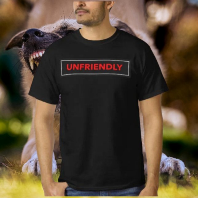 Camiseta Gráfica de Atitude Ousada – Camisa Hostil (Criador carregado)