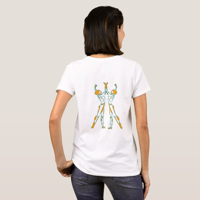 Camiseta Gráfica de Bailarinas Gêmeas Dançando (Parte Traseira Completa)