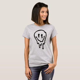 Camiseta Gráfica de Carinha Sorridente Derretida E