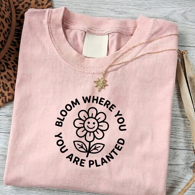 Camiseta Gráfica de Citação de Amor Próprio (Criador carregado)