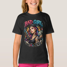 Camiseta Gráfica de Garota Adolescente com Grafite